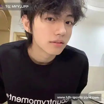 滑颢清